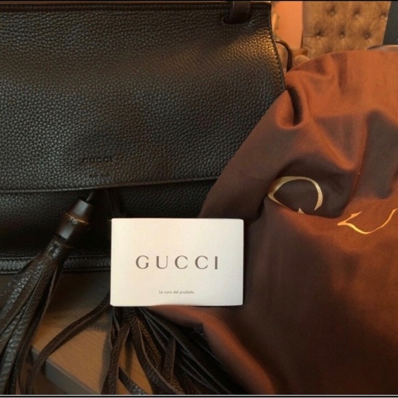 Authentic Gucci Purse - Picture 2 of 5